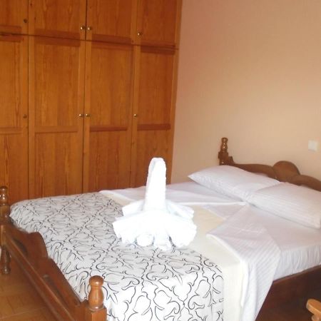 דירות Káto Ássos Kostas Family House מראה חיצוני תמונה