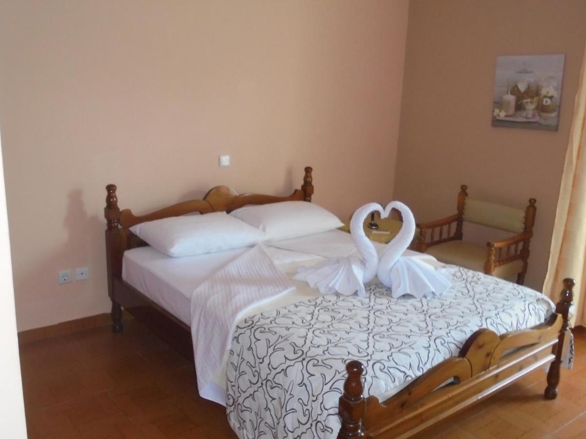 דירות Káto Ássos Kostas Family House מראה חיצוני תמונה