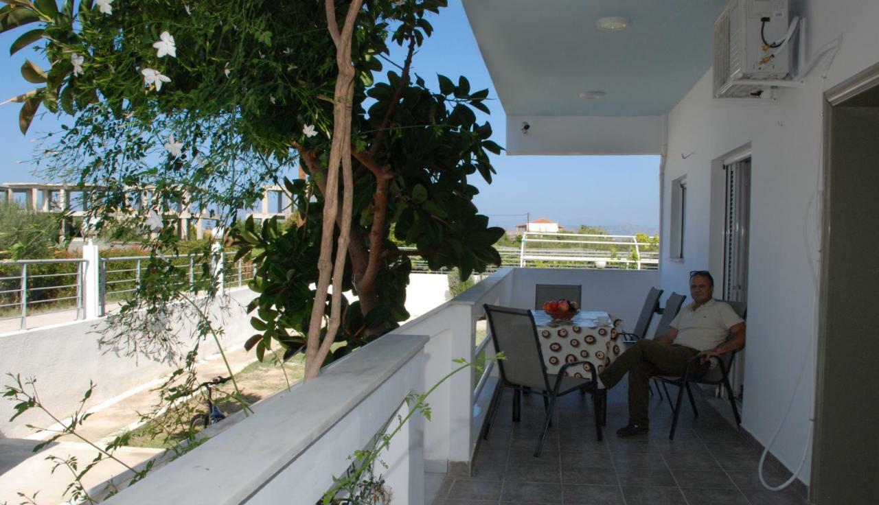 דירות Káto Ássos Kostas Family House מראה חיצוני תמונה